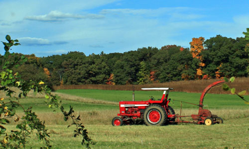 chestnut-hill-tractor