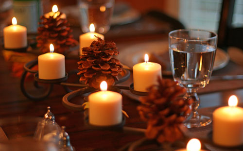 https://mysouthborough.com/wp-content/uploads/2009/11/thanksgiving-candles.jpg